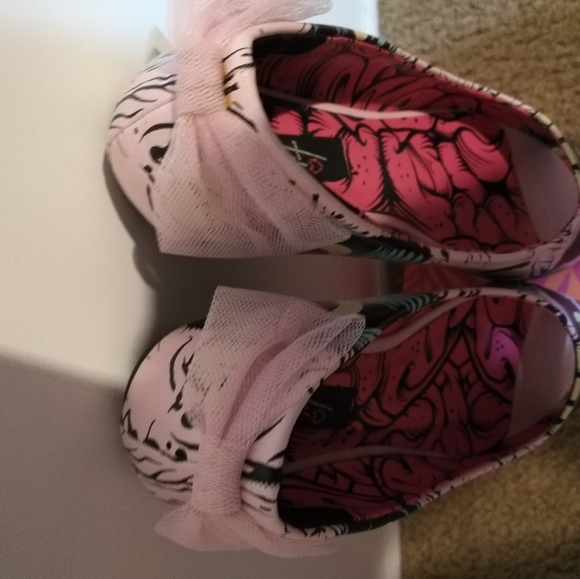 IRON FIST GRAVE DANCES FLATS - Picture 8 of 9